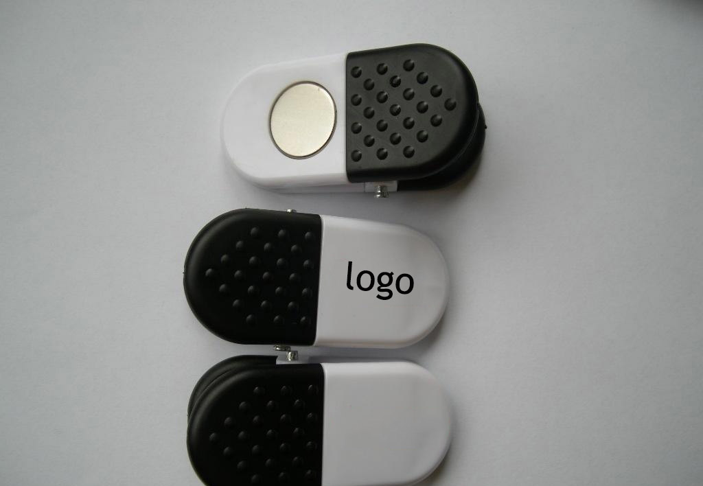 Custom Pill Clip