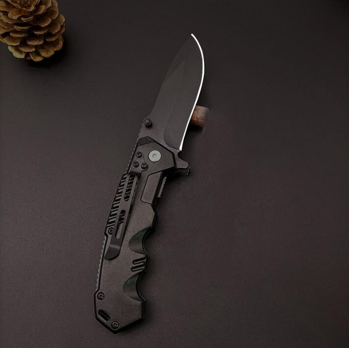 Multifunctional Folding Knife view 2