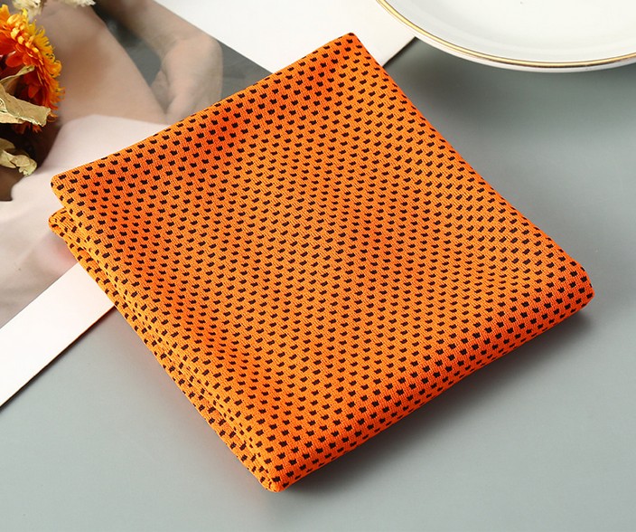 Bargain Price Cooling Towel 12 "X 39" view 3