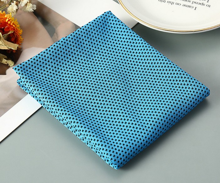 Bargain Price Cooling Towel 12 "X 39" view 4