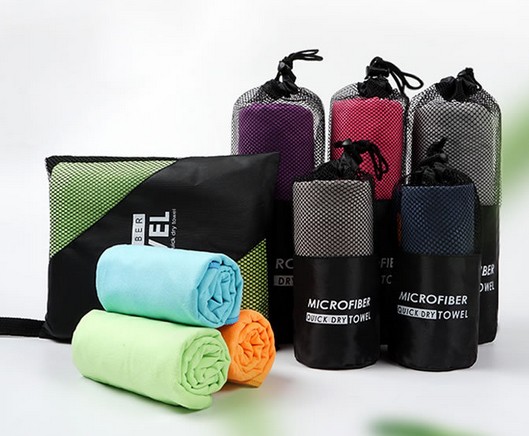 Microfiber Double-sided Velvet Sports Towel w/ Pouch