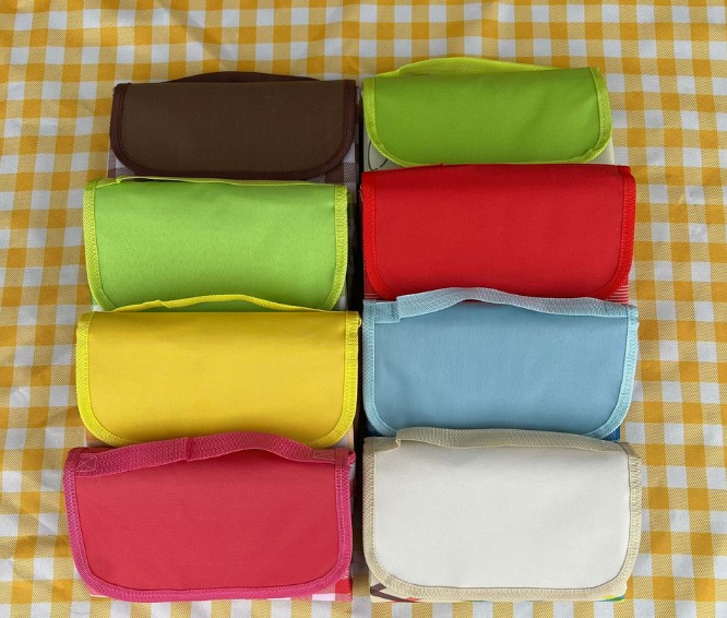 600D Oxford Outdoor Thickened Portable Foldable Waterproof Picnic Mat Beach Blanket 59"x79" view 3