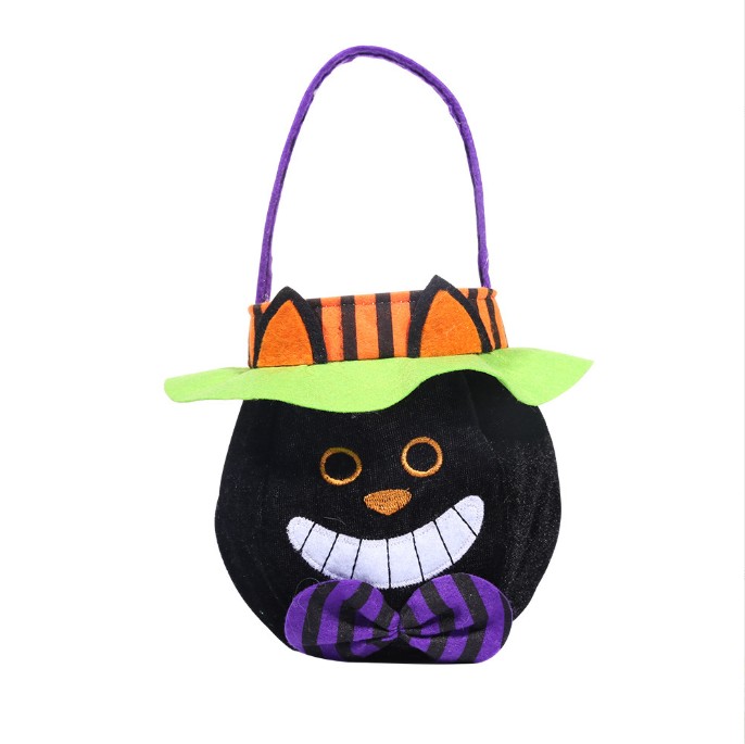 Trick-Or-Treat Cute Pumpkin Gift Candy Bag for Halloween Decoration view 3