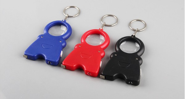 3 in 1 Multi-Keychain with Magnifier,Tape Measure and LED Flashlight