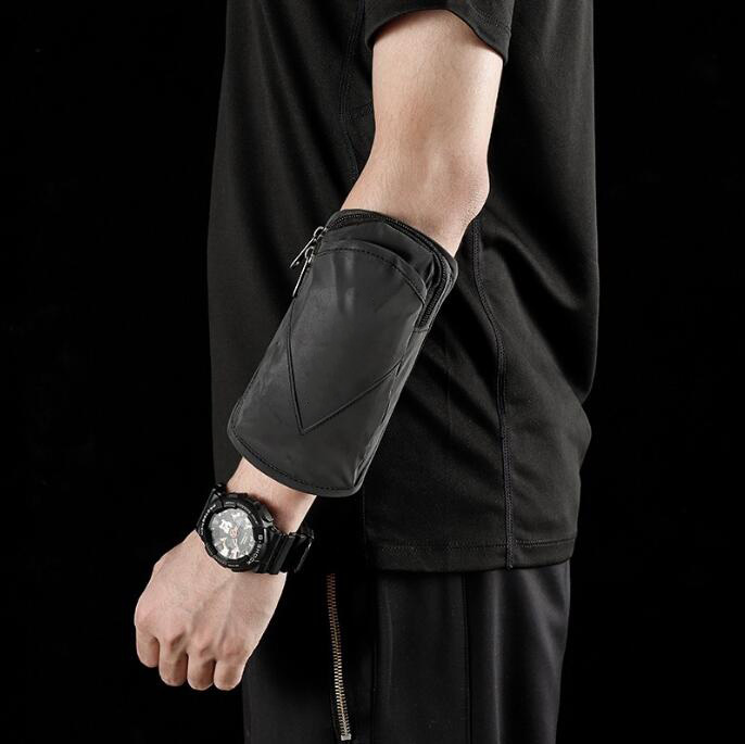 Reflective Waterproof Running Sports Arm Bag view 2